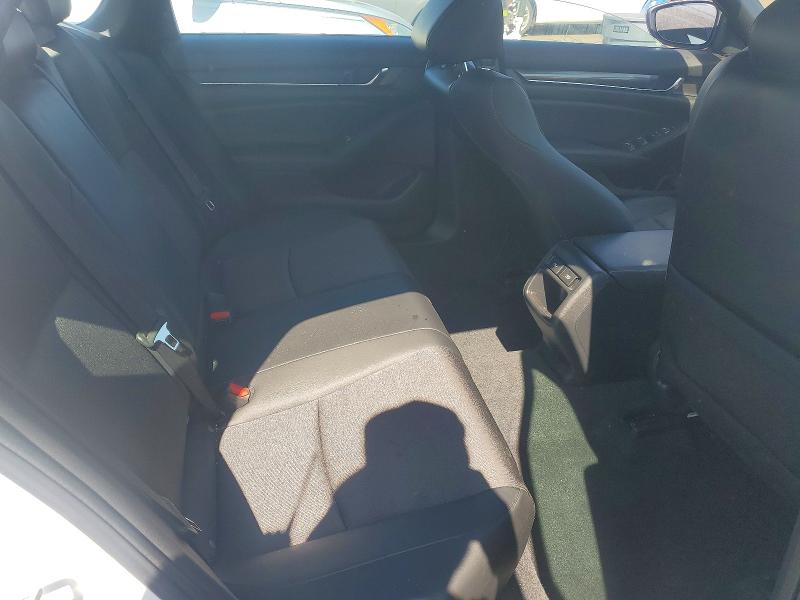 Продажа на аукционе авто 2022 Honda Accord, vin: 1HGCV1F35NA105397, номер лота: 55381676