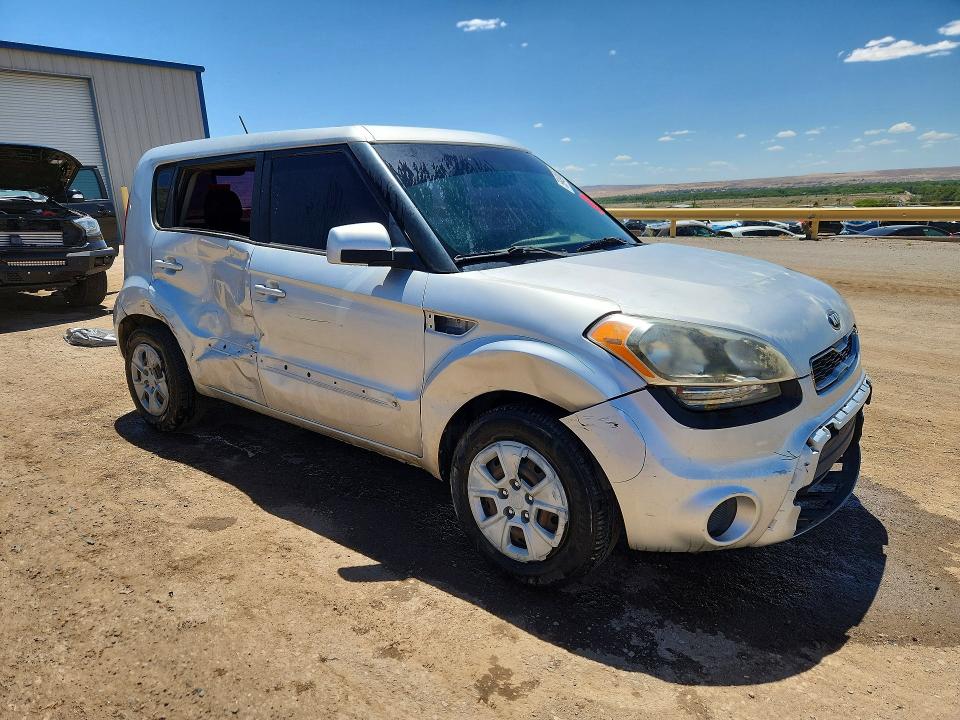 2013 Kia Soul მანქანა იყიდება აუქციონზე, vin: KNDJT2A57D7555591, აუქციონის ნომერი: 58498556