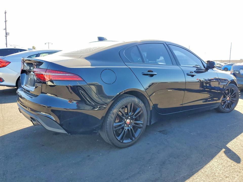 Продажа на аукционе авто 2020 Jaguar Xe, vin: SAJAE4FX8LCP63440, номер лота: 56813796