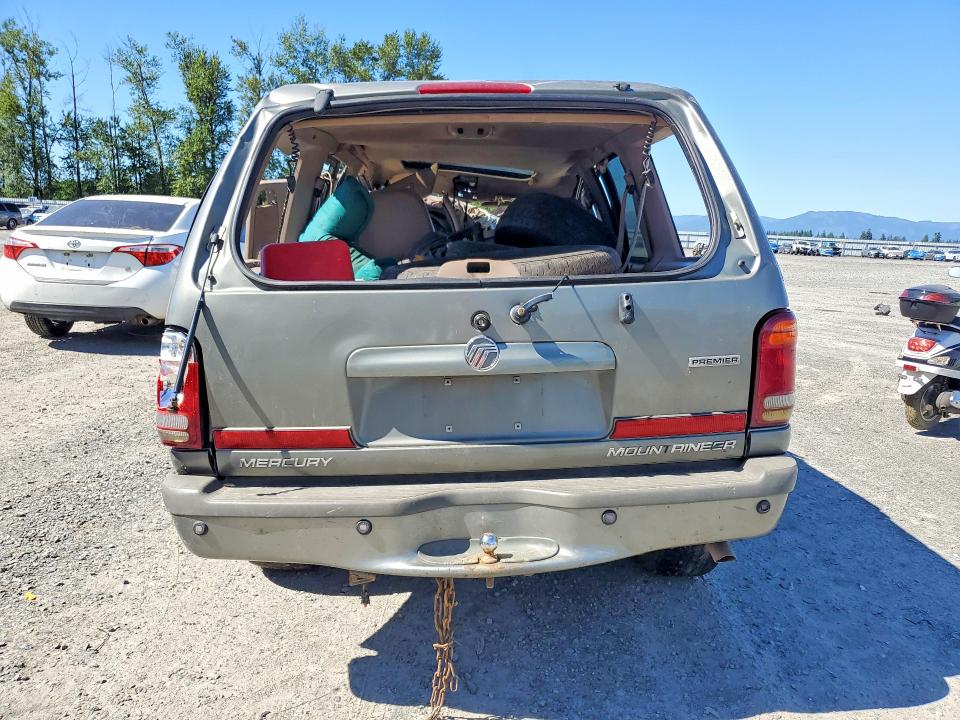 57146446 :رقم المزاد ، 4M2ZU86P3YUJ28178 vin ، 2000 Mercury Mountaineer مزاد بيع