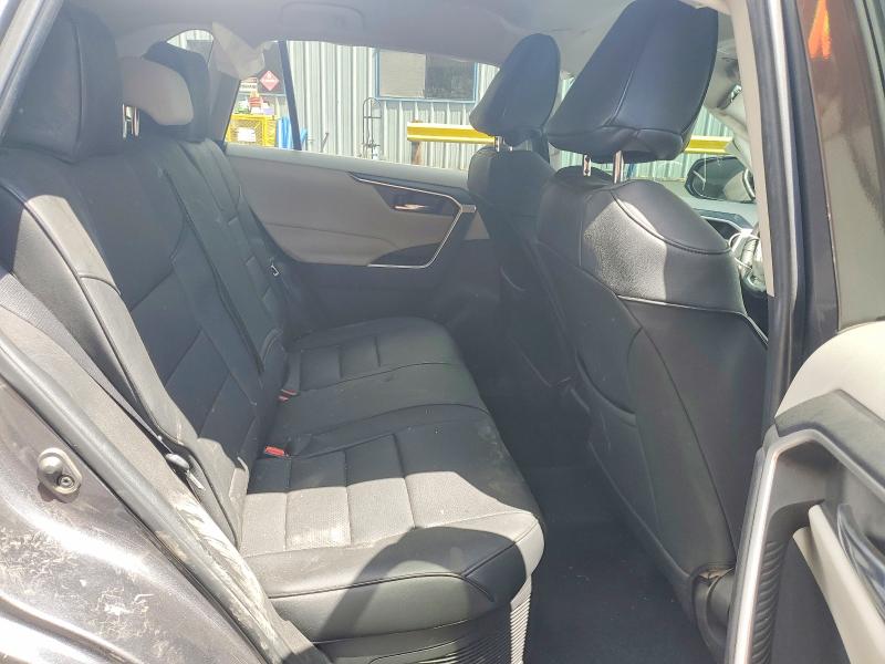 Продажа на аукционе авто 2022 Toyota Rav4, vin: 2T3RWRFV8NW132715, номер лота: 58153156