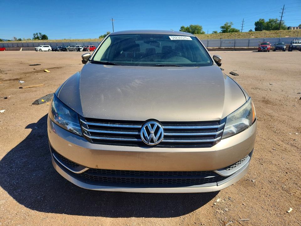 Продажа на аукционе авто 2015 Volkswagen Passat, vin: 1VWAT7A35FC015448, номер лота: 59236576