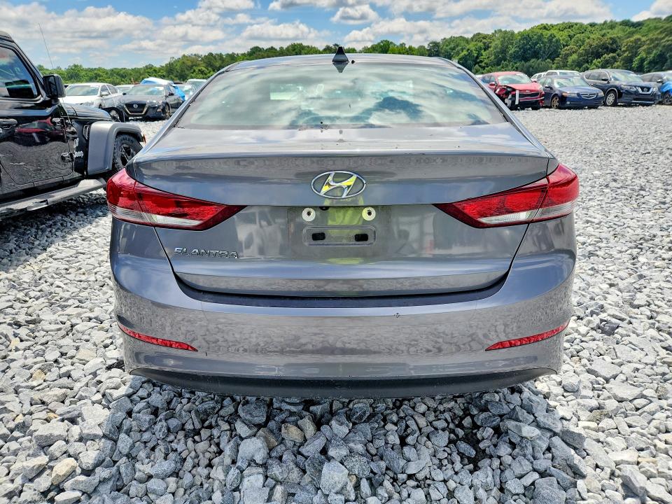 58453976 :رقم المزاد ، 5NPD84LF5JH383343 vin ، 2018 Hyundai Elantra مزاد بيع