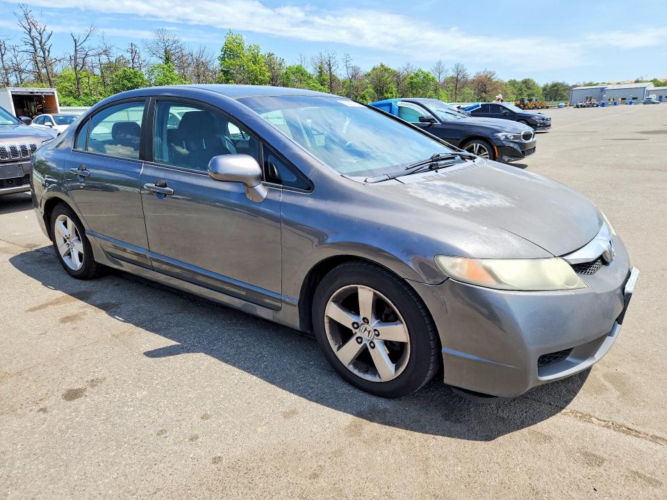 56952136 :رقم المزاد ، 19XFA16639E013645 vin ، 2009 Honda Civic مزاد بيع