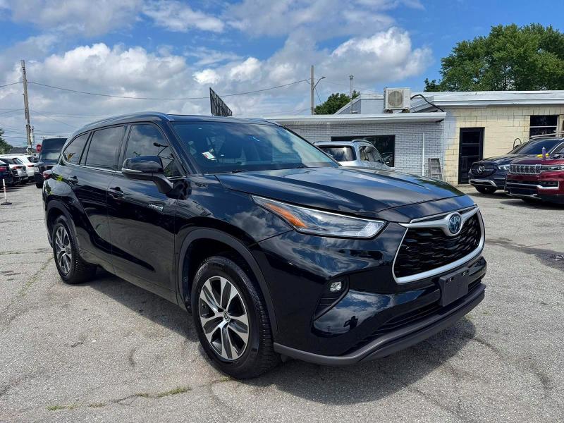 2021 Toyota Highlander მანქანა იყიდება აუქციონზე, vin: 5TDGARAH0MS012401, აუქციონის ნომერი: 59379826