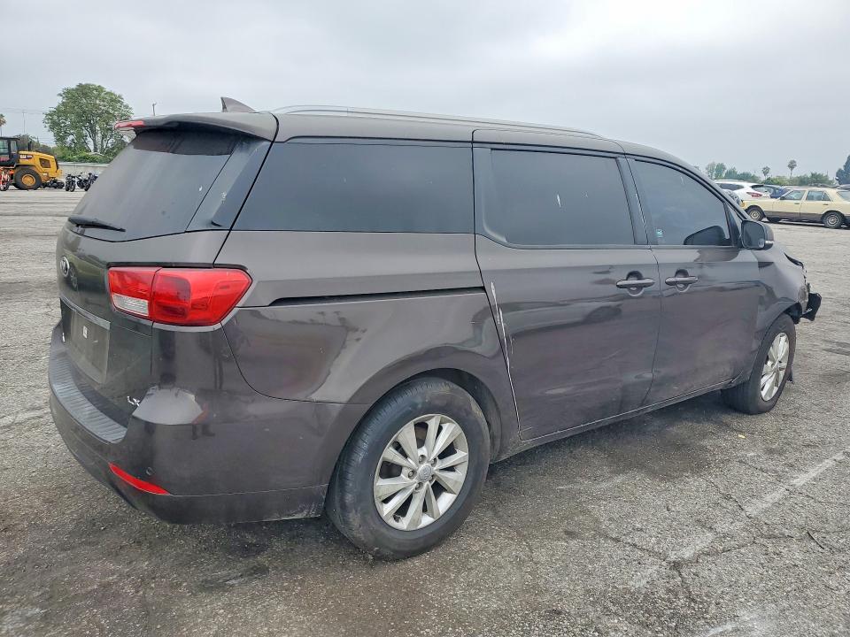 58779906 :رقم المزاد ، KNDMB5C16F6027996 vin ، 2015 Kia Sedona مزاد بيع