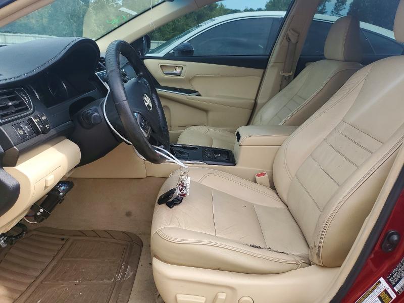 2015 Toyota Camry Hybrid მანქანა იყიდება აუქციონზე, vin: 4T1BD1FK3FU156560, აუქციონის ნომერი: 57083526