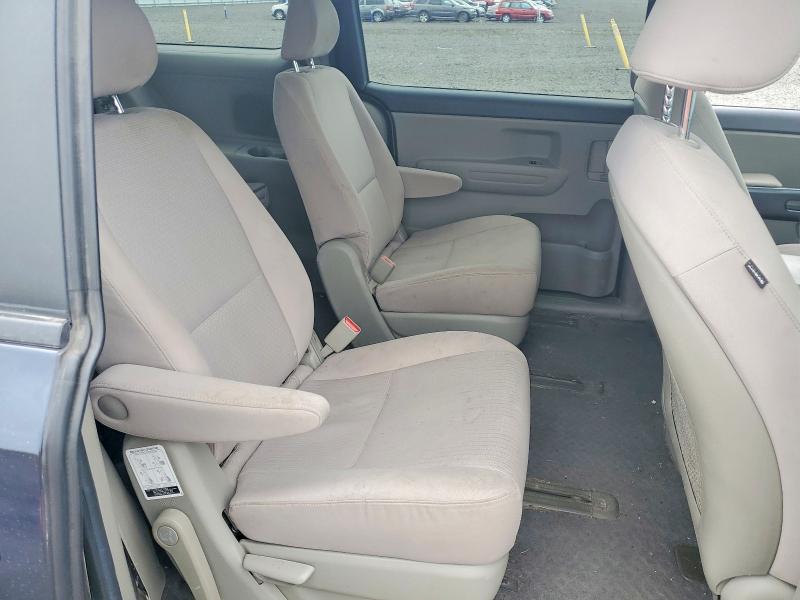 Продажа на аукционе авто 2017 Kia Sedona, vin: KNDMB5C13H6219850, номер лота: 58826956