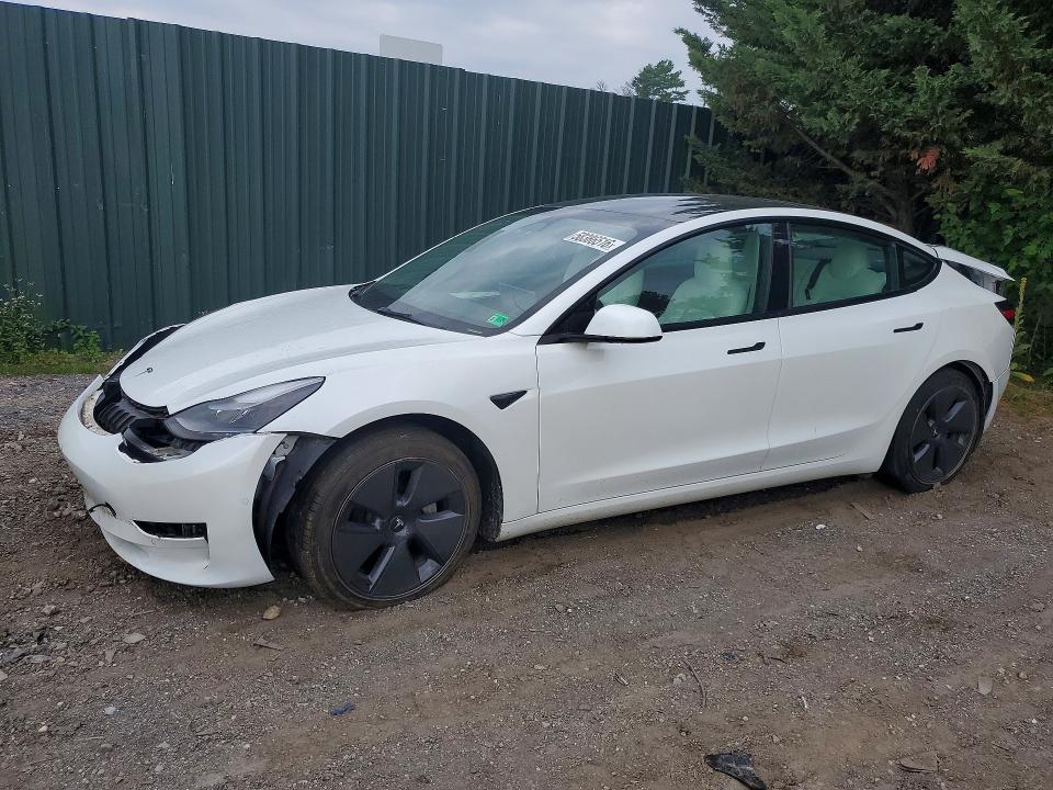 Auction sale of the 2022 Tesla Model 3, vin: 5YJ3E1EA5NF303404, lot number: 58386516