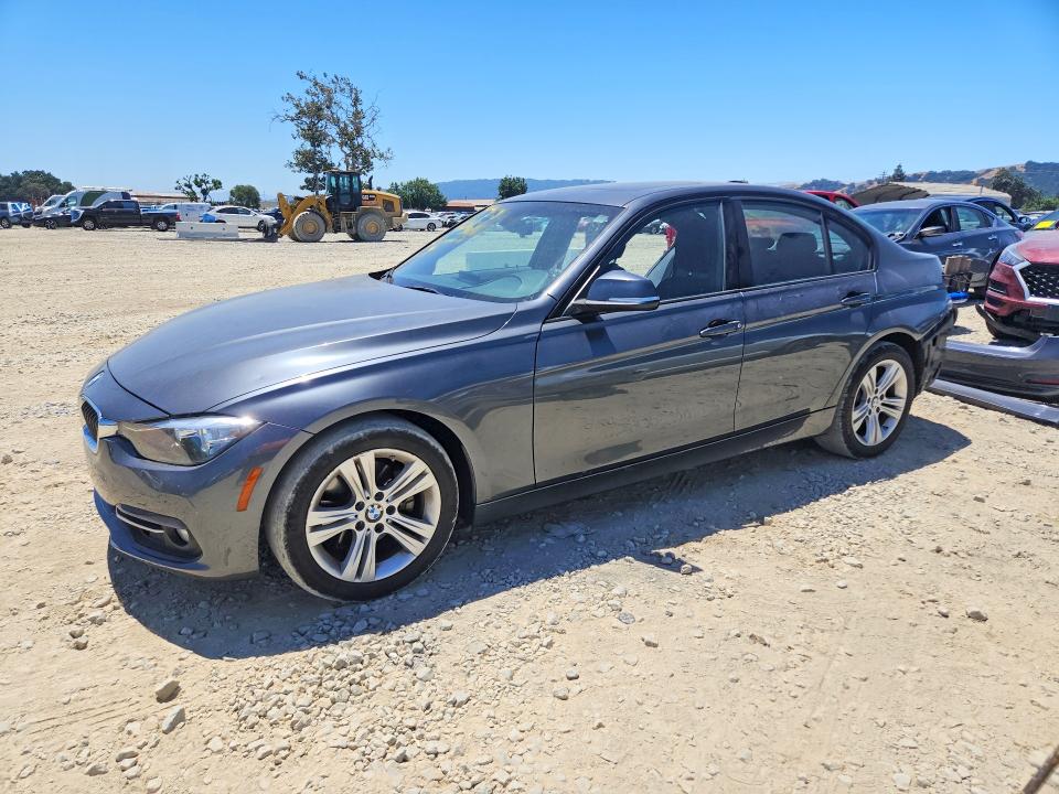 57272156 :رقم المزاد ، WBA8E9C55GK646968 vin ، 2016 Bmw 328 مزاد بيع