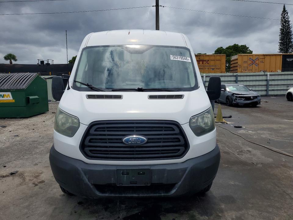 56319046 :رقم المزاد ، 1FTYR1CM9FKA29183 vin ، 2015 Ford Transit مزاد بيع