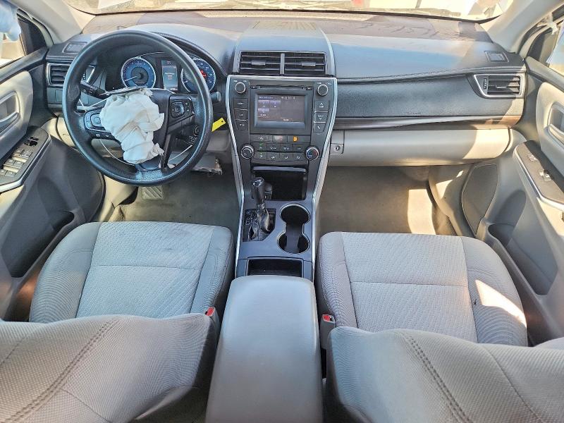 57758406 :رقم المزاد ، 4T1BF1FK7HU438164 vin ، 2017 Toyota Camry مزاد بيع