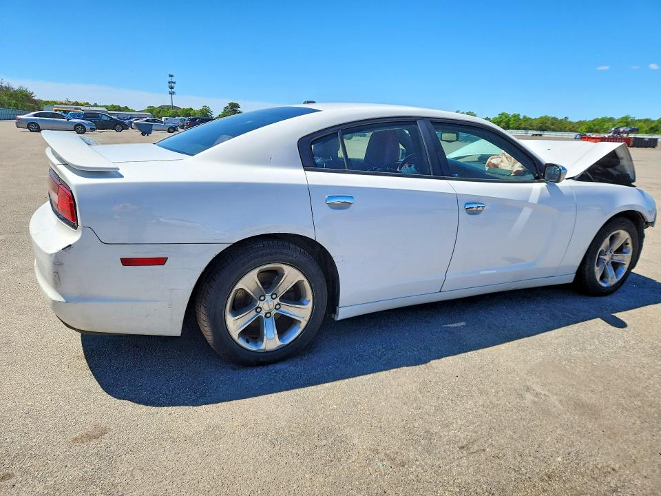 2013 Dodge Charger მანქანა იყიდება აუქციონზე, vin: 2C3CDXBGXDH525769, აუქციონის ნომერი: 57325596