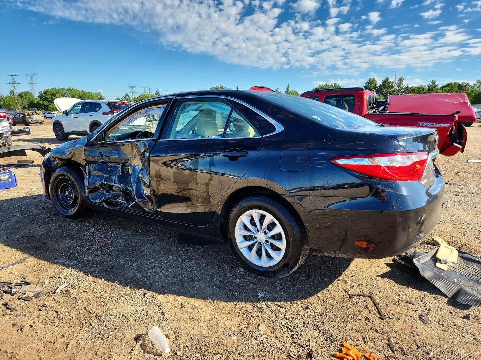 57689186 :رقم المزاد ، 4T4BF1FK2GR519416 vin ، 2016 Toyota Camry مزاد بيع