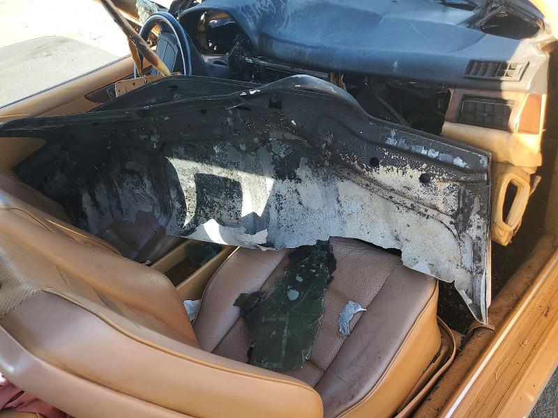 55916846 :رقم المزاد ، WDBCA45D9HA331421 vin ، 1987 Mercedes-benz 560 مزاد بيع