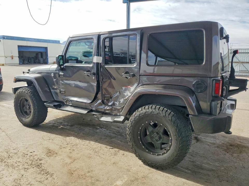 Auction sale of the 2017 Jeep Wrangler Unlimited, vin: 1C4BJWEG3HL657237, lot number: 57256136