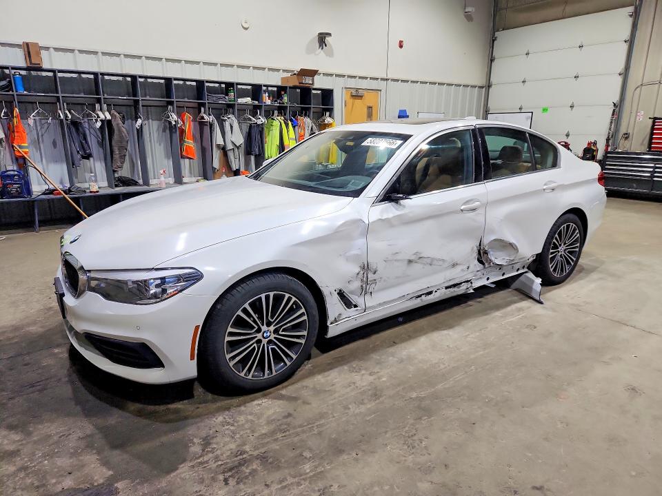 2020 Bmw 530 მანქანა იყიდება აუქციონზე, vin: WBAJR7C0XLCE45640, აუქციონის ნომერი: 58807566