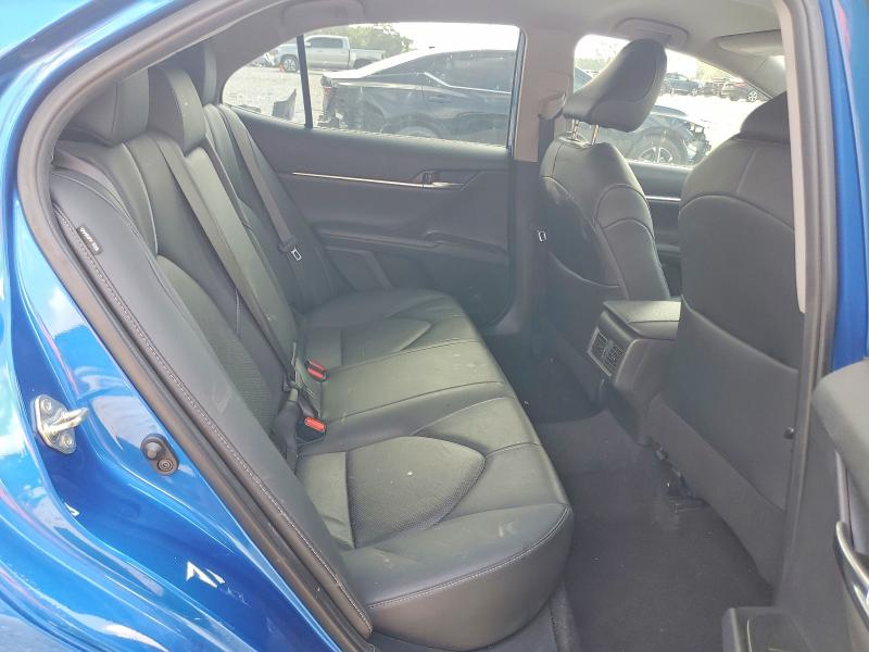 58011246 :رقم المزاد ، 4T1K61AKXLU394693 vin ، 2020 Toyota Camry مزاد بيع