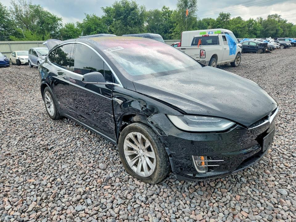 Продаж на аукціоні авто 2016 Tesla Model X, vin: 5YJXCBE23GF006981, номер лоту: 56166396