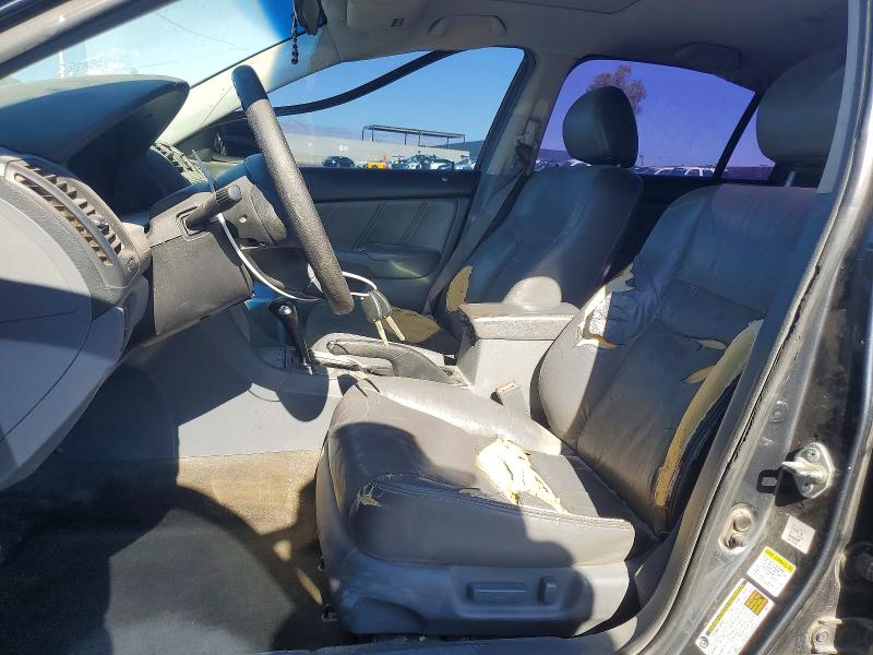 59018926 :رقم المزاد ، 1HGCM66525A050330 vin ، 2005 Hond Accord مزاد بيع