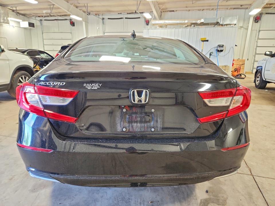Aukcja sprzedaży 2018 Honda Accord, vin: 1HGCV1F4XJA110534, numer aukcji: 57542946