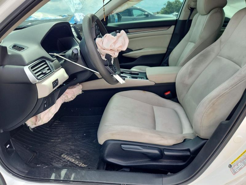 56617476 :رقم المزاد ، 1HGCV1F16LA113293 vin ، 2020 Honda Accord مزاد بيع