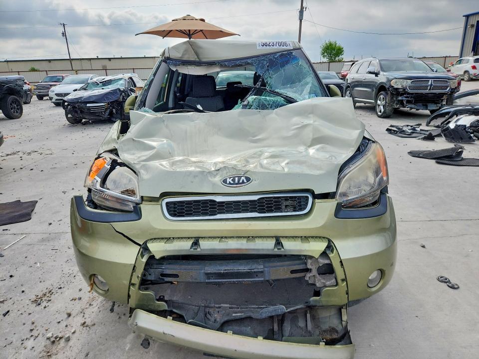 2011 Kia Soul მანქანა იყიდება აუქციონზე, vin: KNDJT2A29B7248460, აუქციონის ნომერი: 58237006