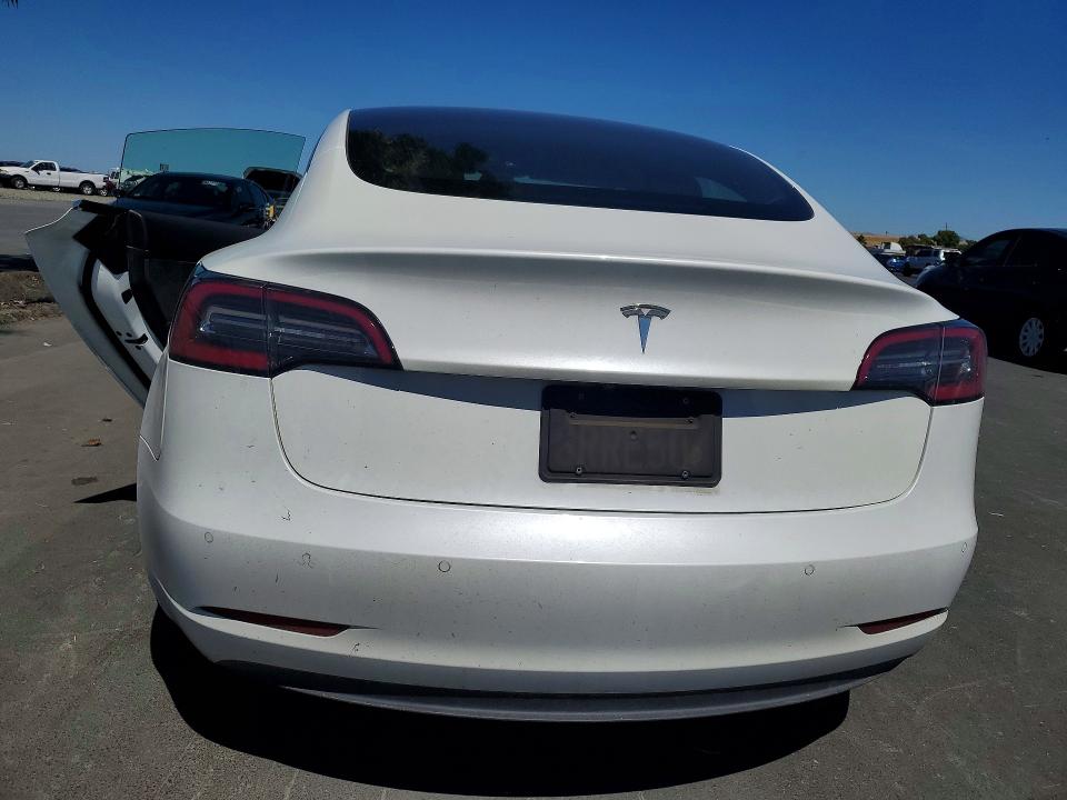 56966406 :رقم المزاد ، 5YJ3E1EA5LF744902 vin ، 2020 Tesla Model 3 مزاد بيع