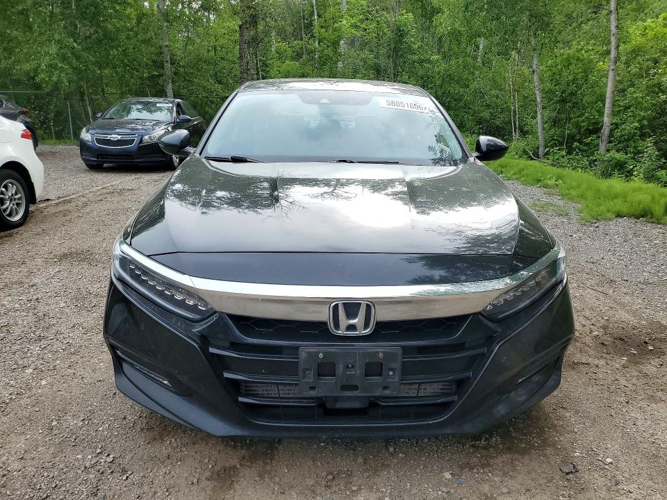 Продажа на аукционе авто 2018 Honda Accord, vin: 1HGCV1F97JA807929, номер лота: 58051606