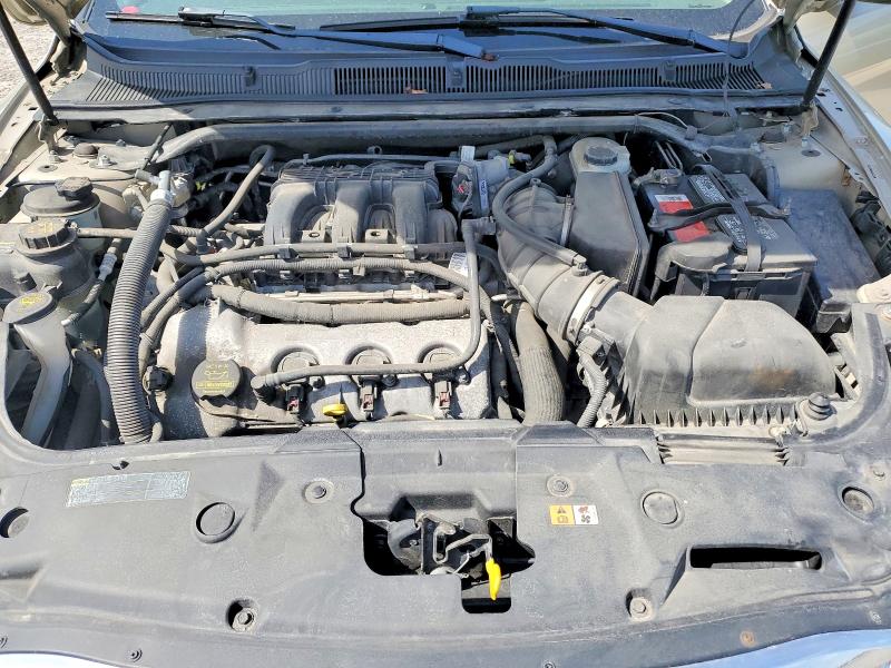 55943786 :رقم المزاد ، 1FAHP2HW7BG186025 vin ، 2011 Ford Taurus مزاد بيع