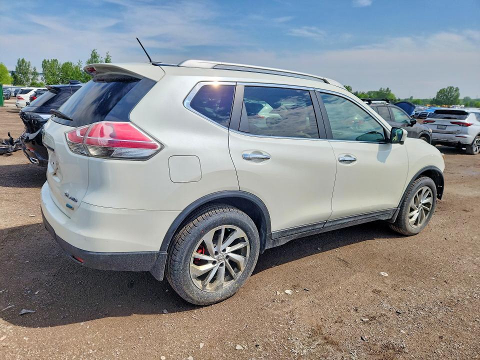 2015 Nissan Rogue მანქანა იყიდება აუქციონზე, vin: 5N1AT2MV5FC773143, აუქციონის ნომერი: 55779336