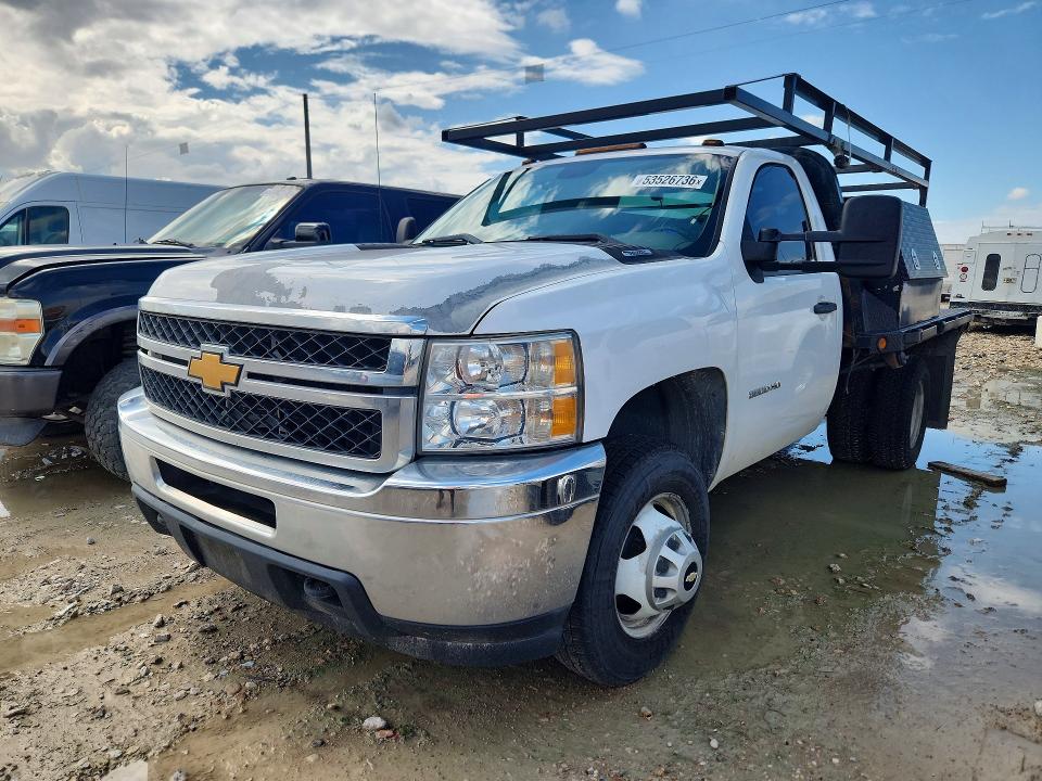 53526736 :رقم المزاد ، 1GB3CZCG9DF189871 vin ، 2013 Chevrolet 20/2500 مزاد بيع