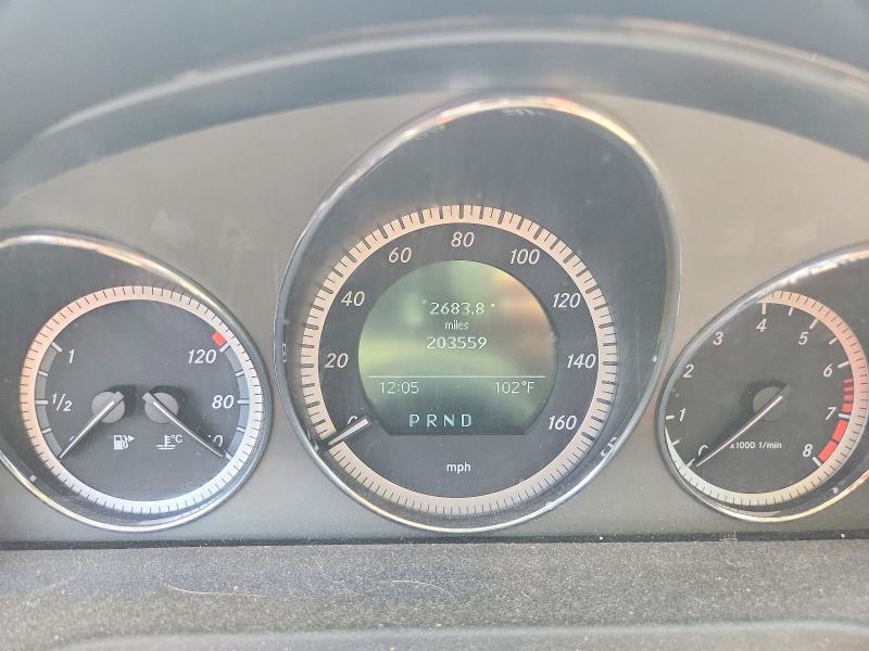 2011 Mercedes-benz C მანქანა იყიდება აუქციონზე, vin: WDDGF8BB3BR138730, აუქციონის ნომერი: 57749436