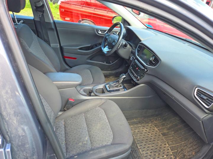 Продаж на аукціоні авто 2018 Hyundai Ioniq, vin: KMHC75LC6JU073925, номер лоту: 57922026