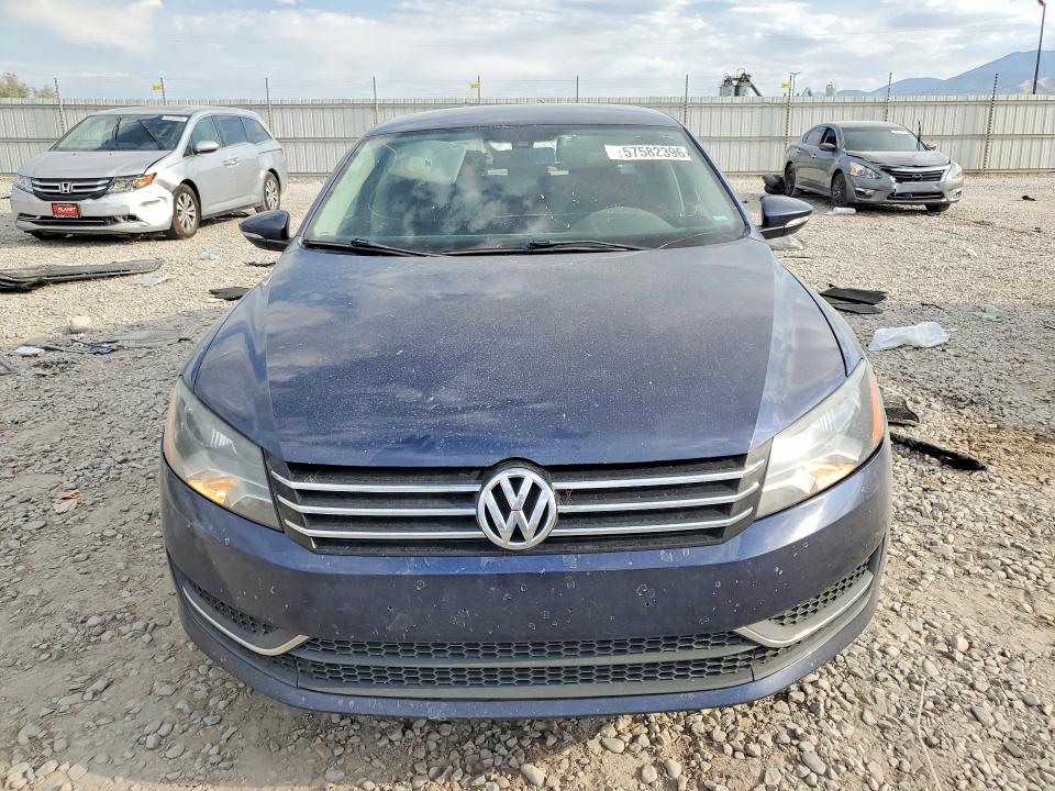 57582396 :رقم المزاد ، 1VWAH7A34CC069076 vin ، 2012 Volkswagen Passat مزاد بيع