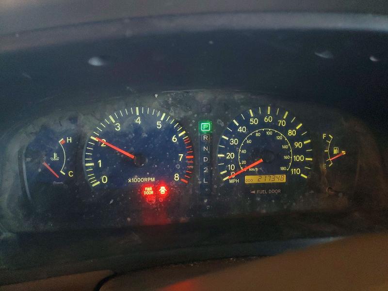 2002 Toyota Sienna მანქანა იყიდება აუქციონზე, vin: 4T3ZF13C52U455040, აუქციონის ნომერი: 56334026