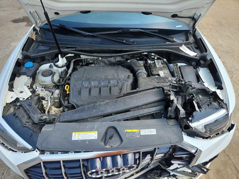 55453826 :رقم المزاد ، WA1DECF31L1102356 vin ، 2020 Audi Q3 مزاد بيع