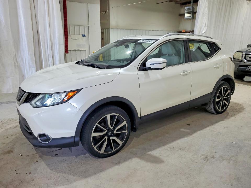 58494846 :رقم المزاد ، JN1BJ1CR2JW600218 vin ، 2018 Nissan Rogue Sport مزاد بيع