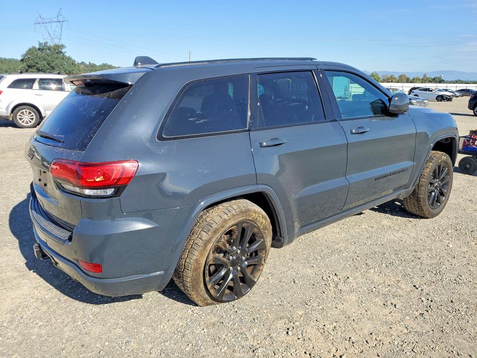 Продажа на аукционе авто 2017 Jeep Grand Cherokee, vin: 1C4RJFAG3HC881774, номер лота: 55834816