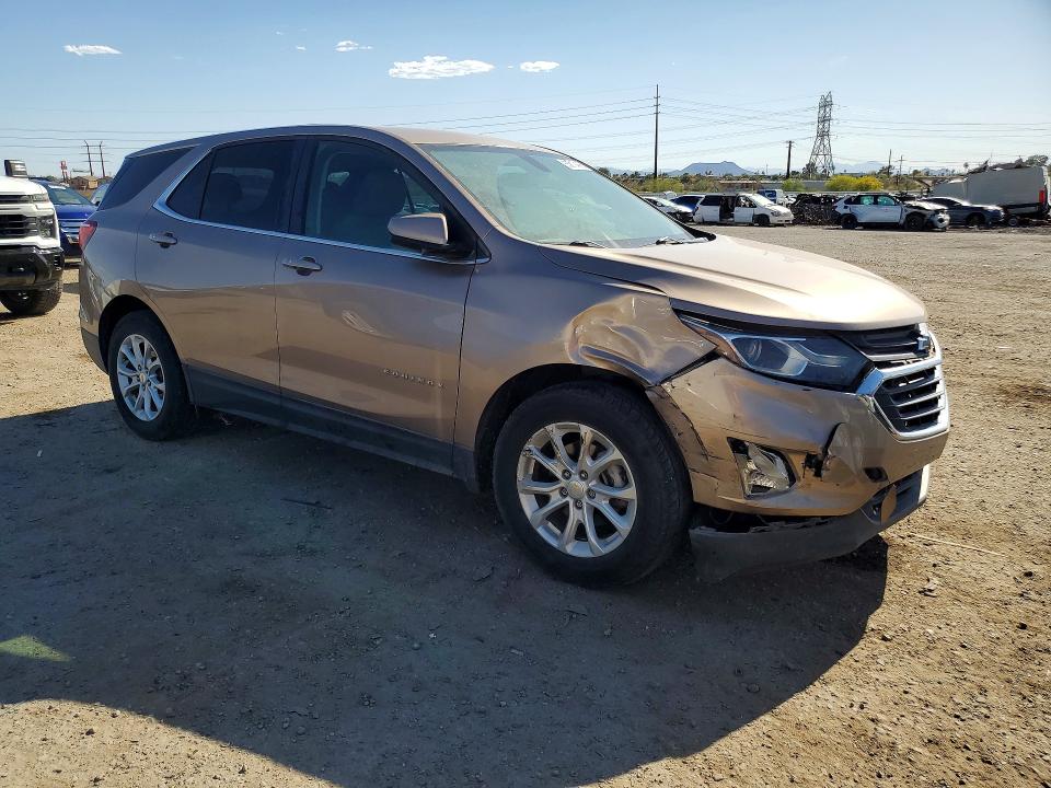 Продажа на аукционе авто 2018 Chevrolet Equinox, vin: 2GNAXJEV8J6351426, номер лота: 55812466