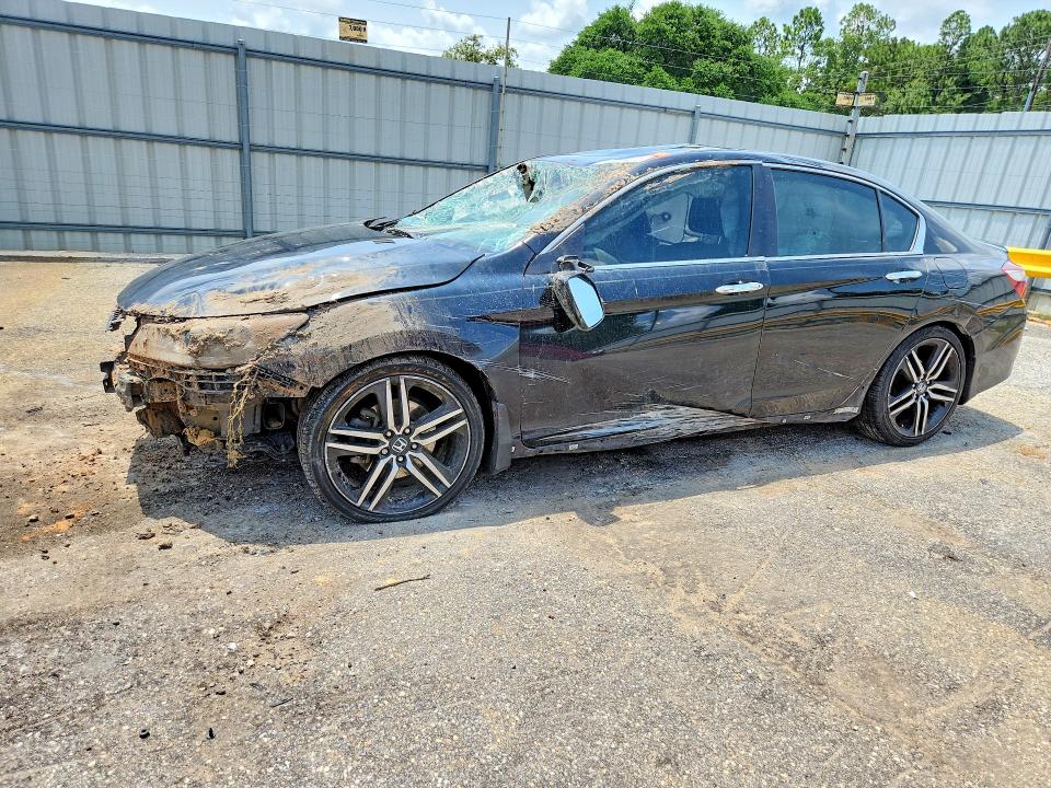 Auction sale of the 2016 Honda Accord, vin: 1HGCR2F59GA229039, lot number: 58574036
