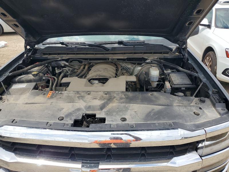 57144826 :رقم المزاد ، 3GCUKRECXJG341812 vin ، 2018 Chevrolet Silverado مزاد بيع