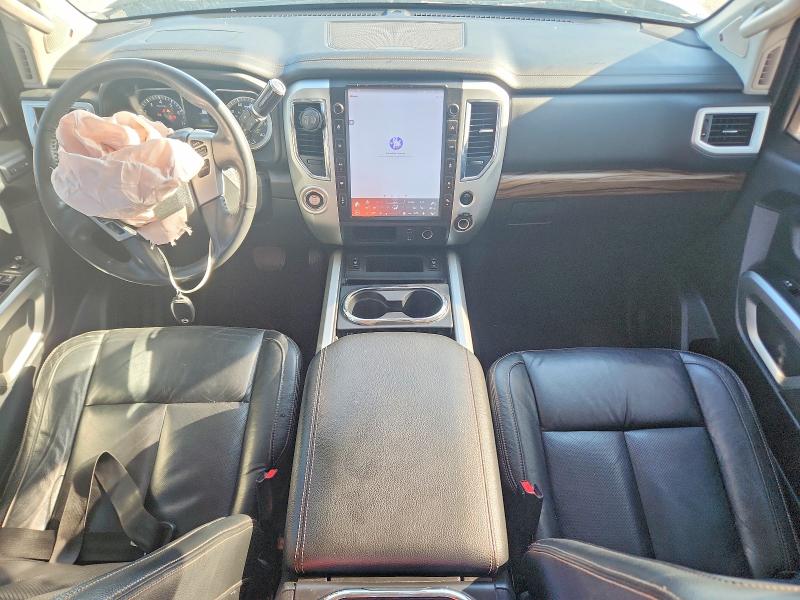 56511606 :رقم المزاد ، 1N6AA1E69HN571874 vin ، 2017 Nissan Titan مزاد بيع