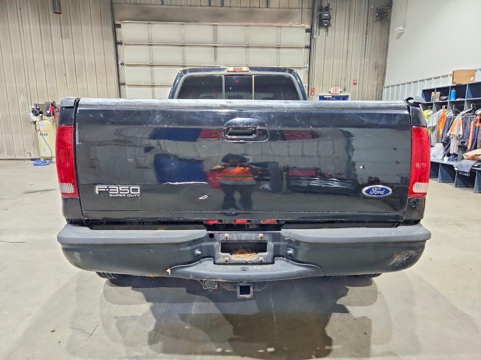 55756386 :رقم المزاد ، 1FTWW33P23EC50057 vin ، 2003 Ford F350 مزاد بيع