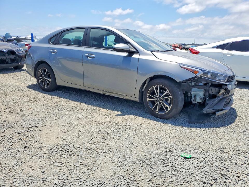 58054786 :رقم المزاد ، 3KPF24AD4PE604424 vin ، 2023 Kia Forte مزاد بيع