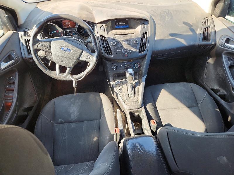 52970246 :رقم المزاد ، 1FADP3F22GL379427 vin ، 2016 Ford Focus مزاد بيع