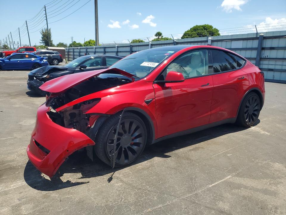 Продажа на аукционе авто 2021 Tesla Model Y, vin: 5YJYGDEF5MF196995, номер лота: 57742496