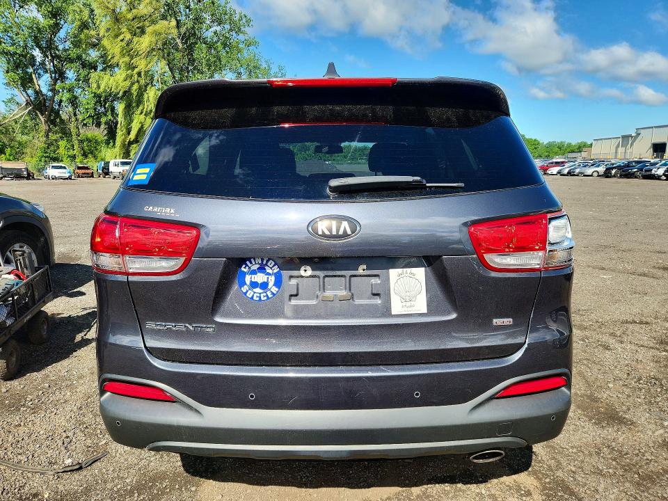 Продажа на аукционе авто 2017 Kia Sorento, vin: 5XYPG4A38HG215836, номер лота: 56709006