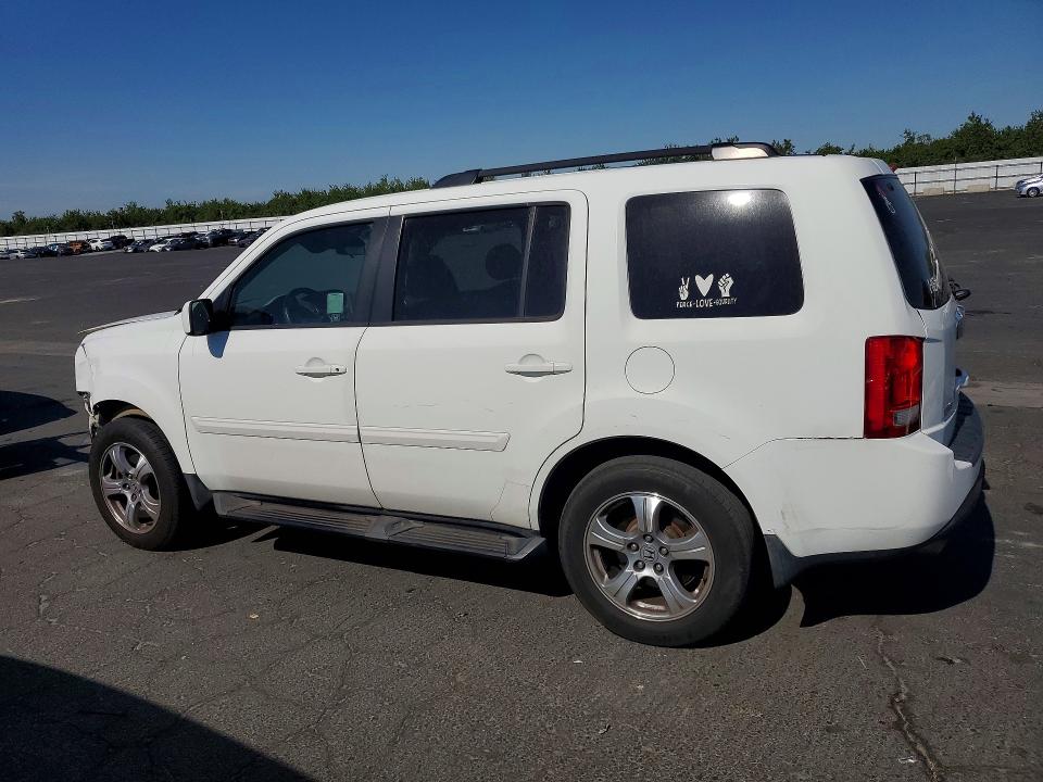 55740746 :رقم المزاد ، 5FNYF3H41CB043388 vin ، 2012 Honda Pilot مزاد بيع