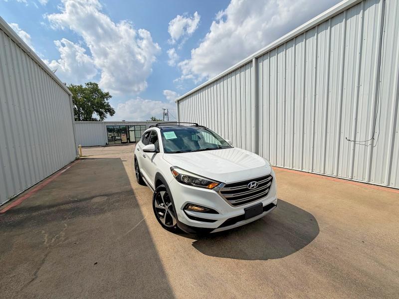 58159396 :رقم المزاد ، KM8J33A21JU753278 vin ، 2018 Hyundai Tucson مزاد بيع